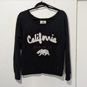 GREEN SLEEVED California Republic Sweatshirt Black Off- Shoulder